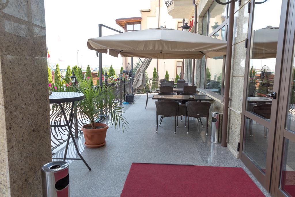 Hotel Giuliano Bragadiru Exterior photo